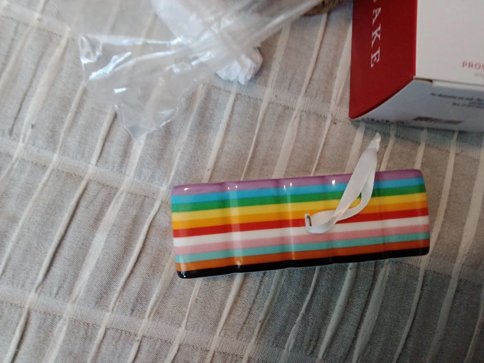 NUEVO 2023 SELLO RECUERDO ORGULLOSO DE SER YO ADORNO NAVIDAD ORGULLO Foto 2 de 3