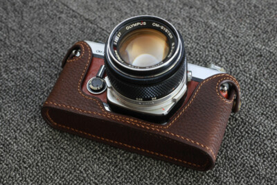 OLYMPUS OM-2 、Canon AV-1、Olympusケース付き NEW Handmade Genuine Leather Half Case Cover For Olympus OM1 OM2