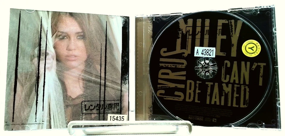Miley Cyrus 2 ALBUM SET - Can't Be Tamed/Younger Now [CD/OBI] JAPAN/Pop,Rock - Image 3 of 4