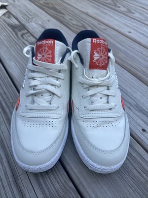 Reebok Classics Club C White Red Men s Size 10   Retro Vibes,Clean,Ready to Wear