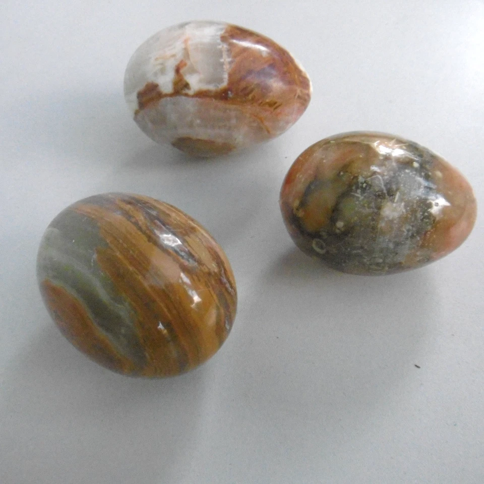 3 oeufs a repriser en pierre onyx polie - Photo 4/4