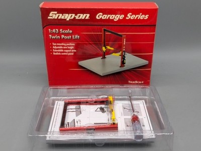 Modellautos 1:43 Snap-on TrueScale Miniatures 08001 Hebebühne Lift mit OVP #1