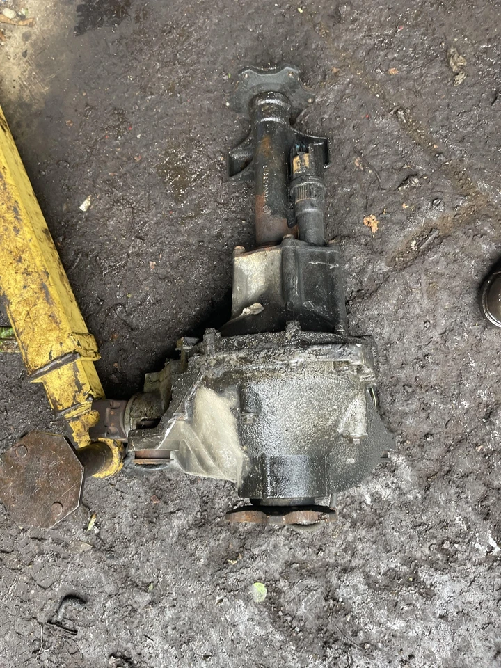 Chevrolet Silverado 2500 HD 1999-2010 conjunto de portador GT5 4,10 eje delantero fabricante original Foto 3 de 4