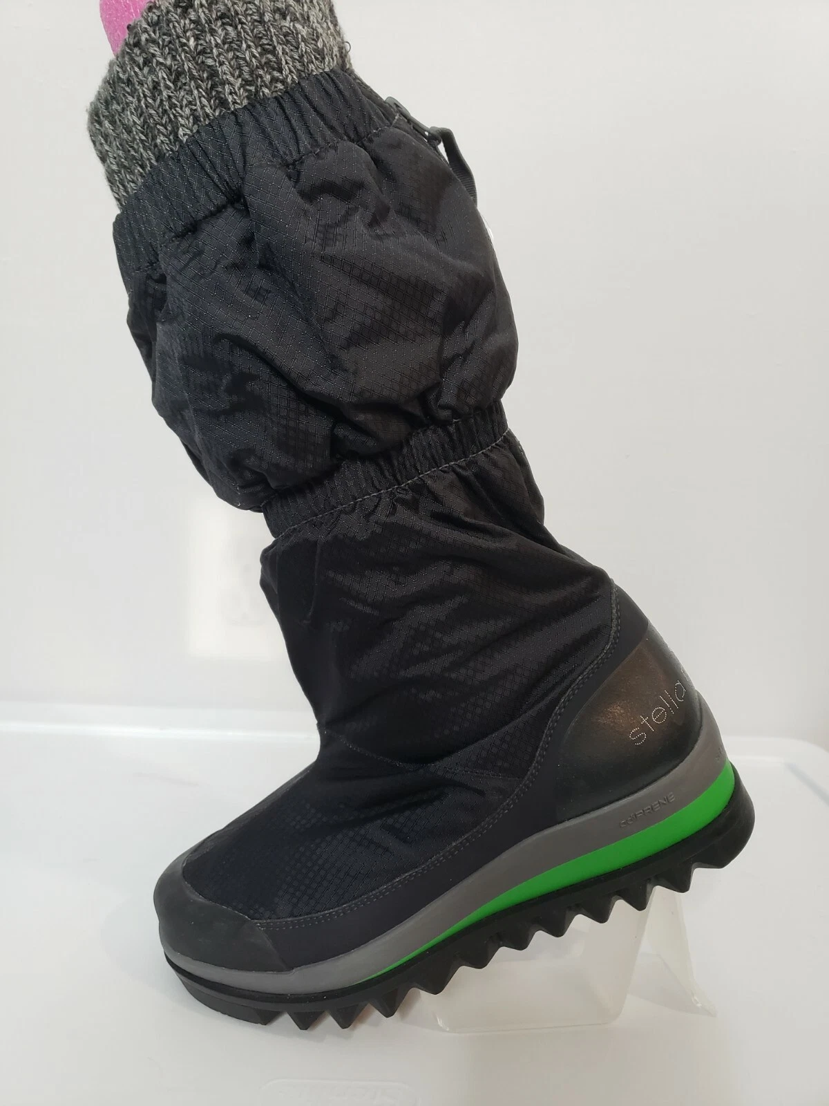 Stivali da neve invernali Adidas Stella McCartney Selasphorus da donna taglia 7