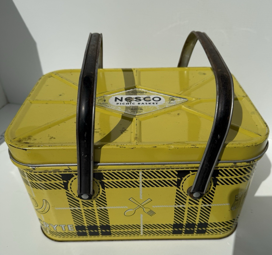 美品　Vintage picnic basket Vintage Nesco Tin Picnic Basket PicnicRyte 13.5x9.5x8 MCM Yellow