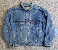 Vtg Levi  s Flannel Lined Denim Trucker Jacket. Size L.
