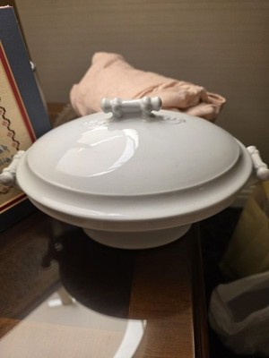 Antique Ironstone Lidded Tureen Casserole Bowl Dish J & G Meakin Hanley England 
