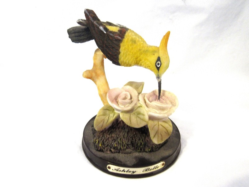 Ashley Belle Collectable Bird.