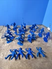 MARX Pioneers  54mm ROYAL BLUE SOLDIERS FORT APACHE Set Of 20