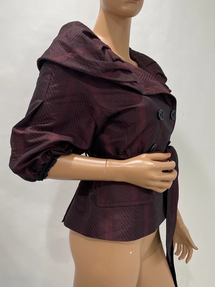 Chaqueta bcbgmaxazria Blazer Borgoña Tafetán Talla Pequeña. Mangas globo Foto 3 de 4