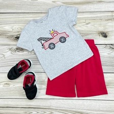   Tow  tally Awesome Short Set- Size 5 5 