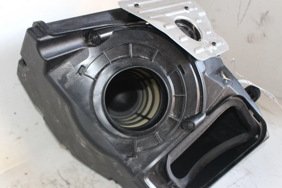 Purificador de aire AUDI ALLROAD QUATTRO 17 Foto 4 de 4