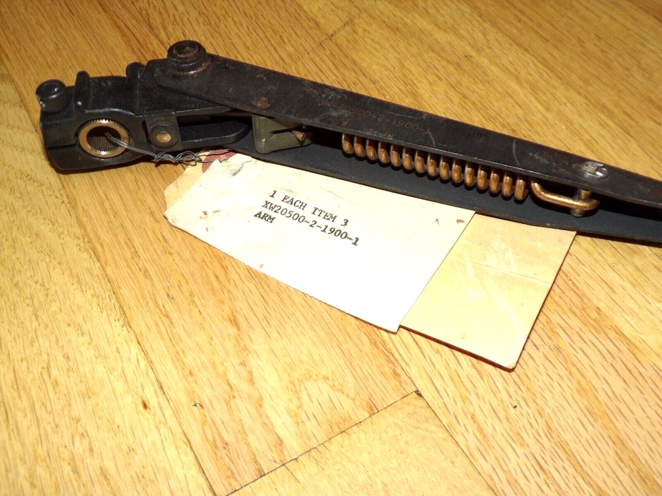 飞机挡风玻璃刮板 XW20500-2-1900-1 — 第 2/4 张图片