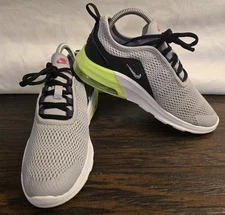 Nike Air Max Motion GS Wolf Grey Pink Anthracit Girl's Sneaker Size 5.5Y AQ2741