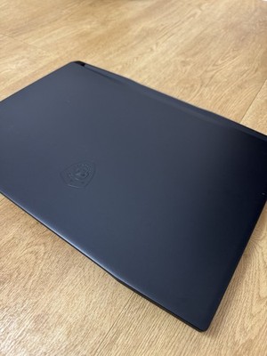 MSI Katana GF66 12UG Gaming Laptop mit RTX 3070 & i7-12700H   16 GB RAM 1 TB SSD