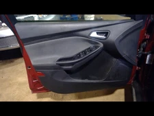 FOCUS     2014 Front Door Trim Panel 162823