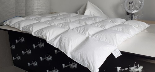 Daunendecken 135x200 Decke Bettdecken Neu. Vom Hersteller. - Picture 18 of 20