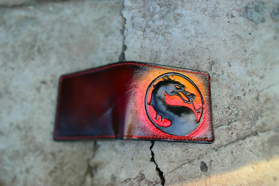 Mortal Kombat 钱包,Dragon 钱包,男士皮革钱包,真皮钱包 — 第 3/4 张图片