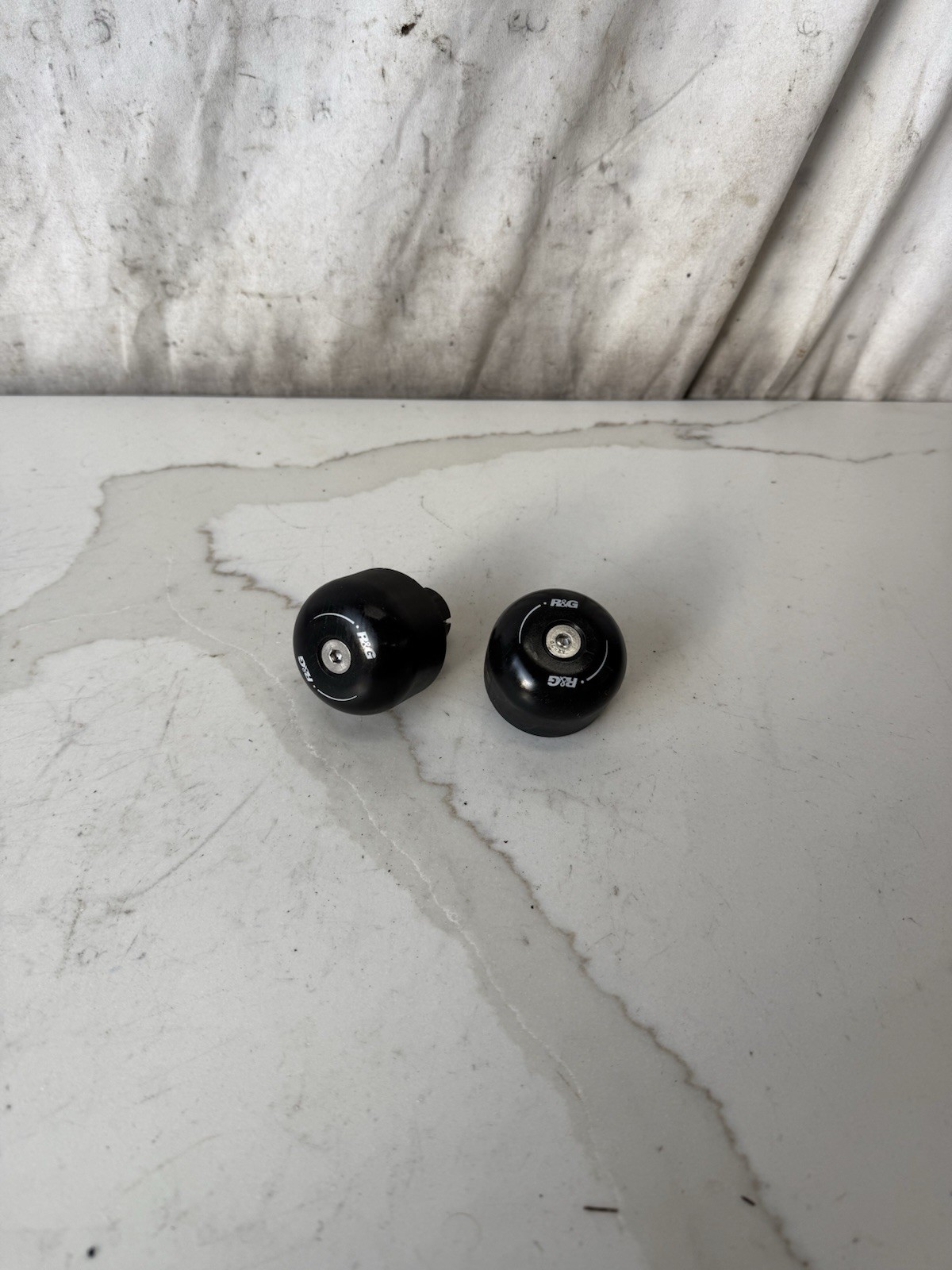 2015-2019 BMW S1000RR S1000 R&G Rear Swingarm Slider Protectors 15 16 17 18 19