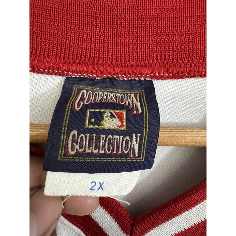 Johnny Bench Cincinatti Reds Cooperstown Collection MLB Jersey Size Men’s 2XL - Image 3 of 4