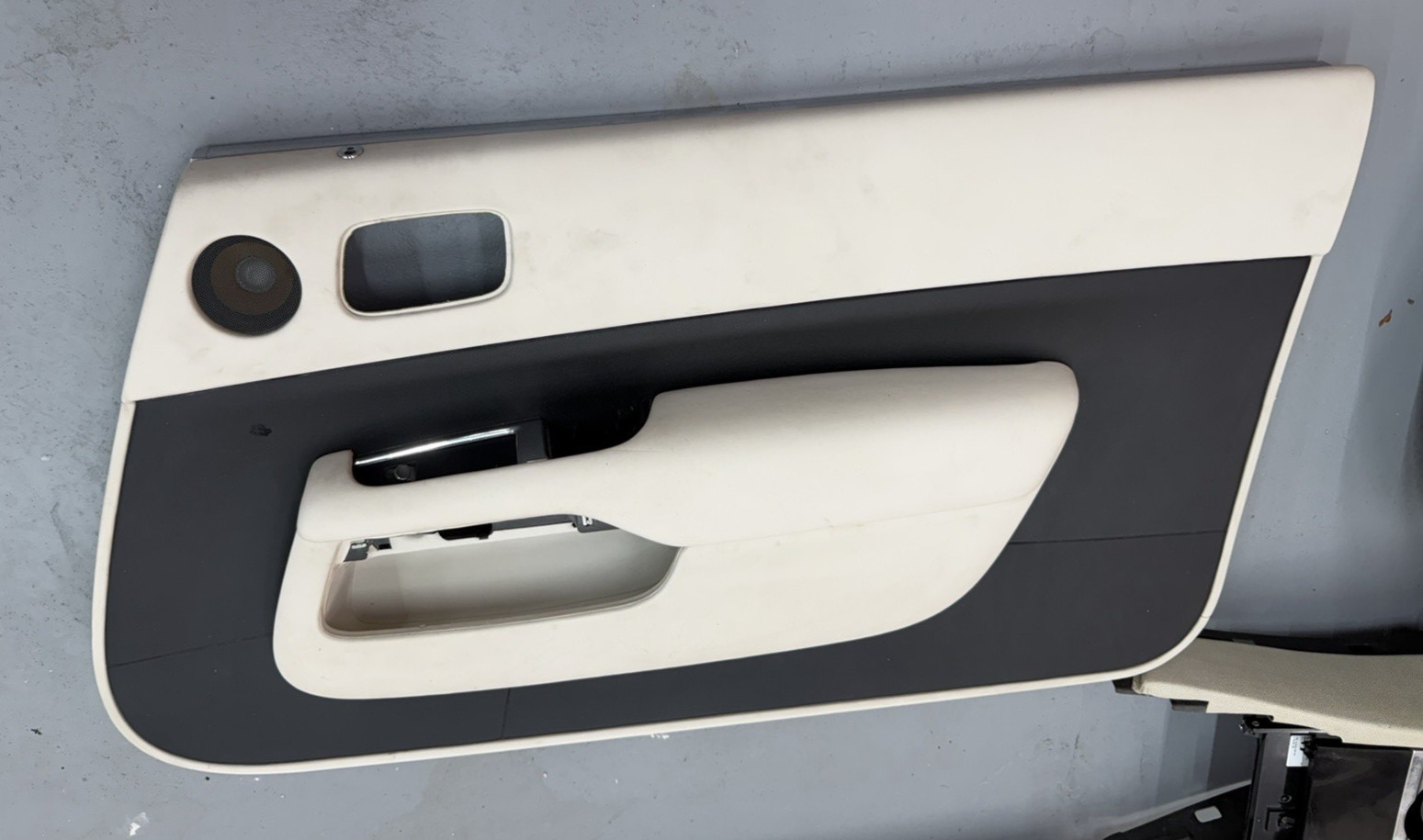 Rolls Royce Wraith RR5  Interior  Seats Trim  Center Console OEM