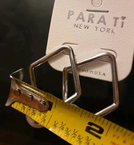 ParaTi New York Earrings 2" Faux  Pearl Silver Tone - Picture 4 of 4