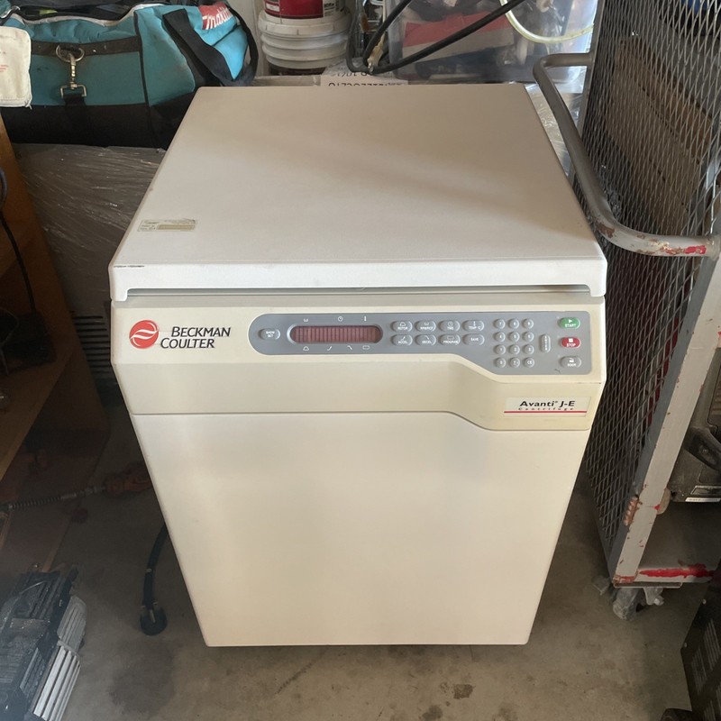 Beckman Coulter Avanti je centrifuge