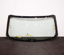 Lunette arrière Audi Q3