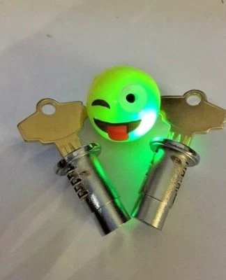 2 New Northwestern Gumball Machine Top Locks and Keys Model 60 and Super 60