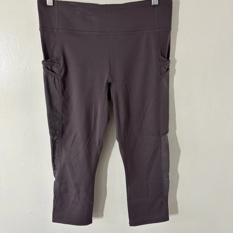fabletics mesh knee length pants