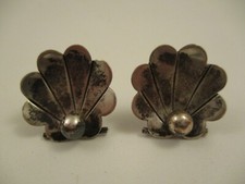 Vintage 1960s Luxenberg Signed Wrought Sterling Earrings Screwback Shell Deco