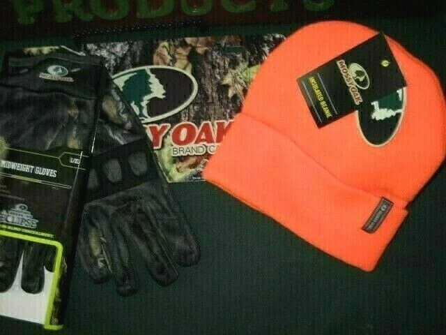 2 PC MOSSY OAK INSULATED BLAZE/ORANGE WATCH CAP W/ MOSSY OAK ECLIPSE CAMO GLOVE - Image 4 of 4
