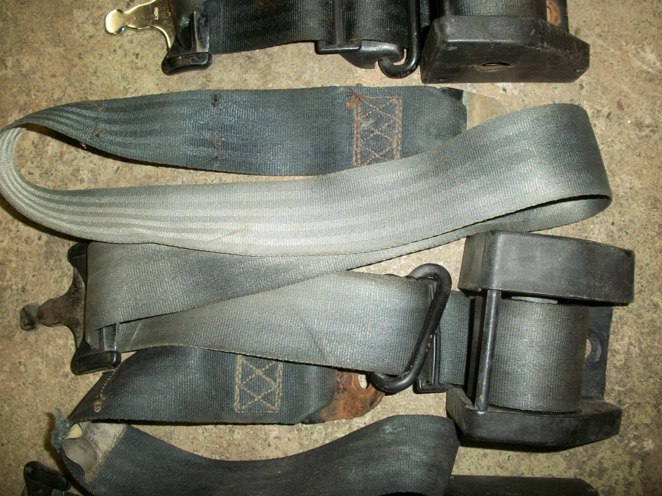 Cinturón de seguridad original Triumph Spitfire el precio es de 1 Foto 4 de 4
