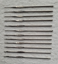 Complete Set Sizes 00 to 10 Preowned Vintage Metal Boye Crochet Hooks 12 total