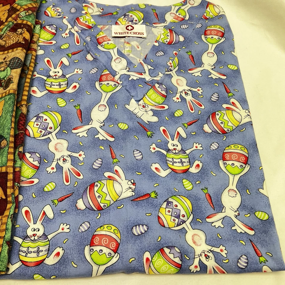 Vintage Scrub Tops Lot of 3 Size M Pockets Easter Bunny Angel Bear Sheriff Bear - Image 4 of 4