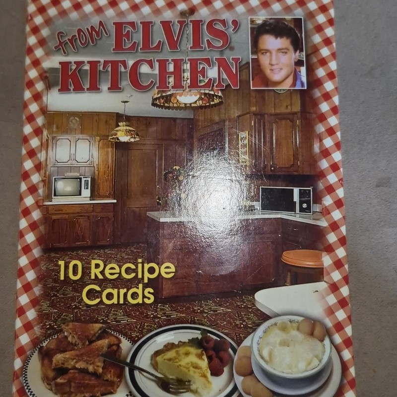From Elvis' Kitchen Original Paper Recipe Card Set - 10 Recipe Cards
