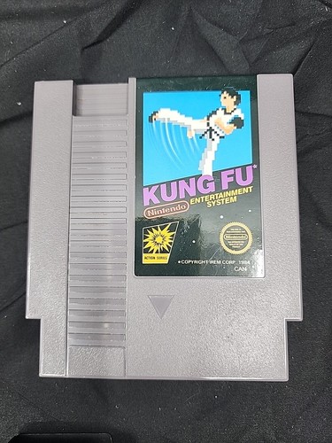Nintendo NES Kung Fu (5 Screw) - Picture 4 of 5