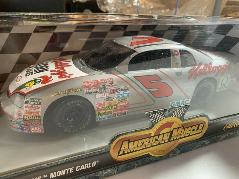 ERTL A M 1996 1/18th Terry Labonte #5 IRON MAN 514 Starts Paint Monte Carlo