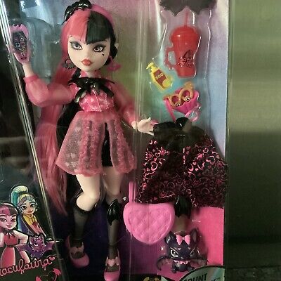 Boneca Monster High com Acessórios - Draculaura e Count Fabulous