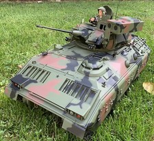 21st CENTURY TOYS　水陸両用車 THE ULTIMATE 21st Century Toys Ultimate Soldier M2 Bradley Fighting Vehicle 1/6