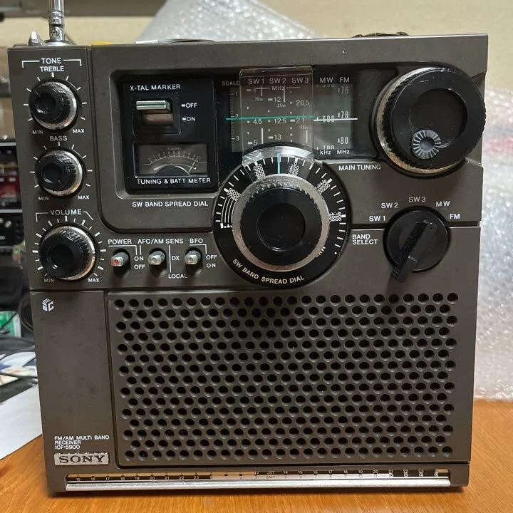 Sony ICF-5900 Shortwave Multi Band Radio Receiver Late model Fully