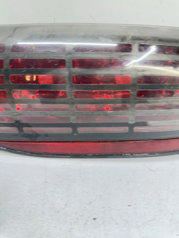 1993-1997 PONTIAC TRANS AM FIREBIRD LANTERNA TRASEIRA LADO DIREITO DO PASSAGEIRO LÂMPADA RH S8 - Imagem 4 de 4