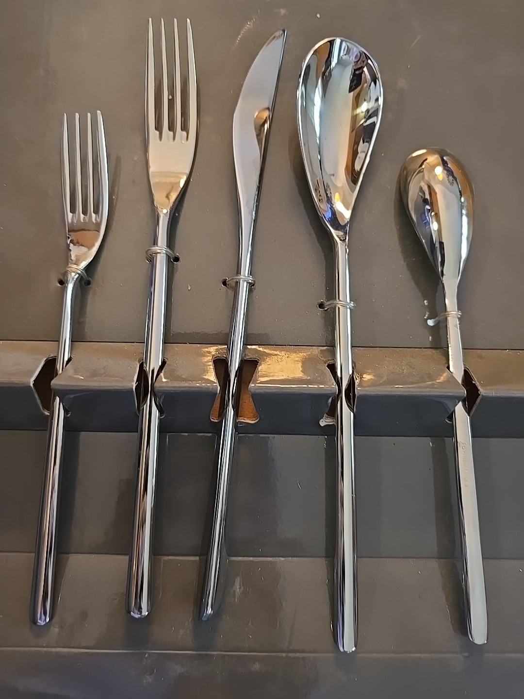 Fortessa DRAGONFLY 5 Pc Stainless 18/10 Glossy Flatware Service For 4 