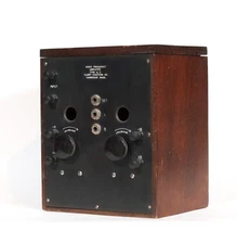 1922 Clapp Eastham HZ 2-Stage Radio Amplifier w/Brass Base Tipped Tubes * Works