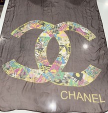 Chanel 100 Seta Silk Chiffon Shawl Stole Spring 2012 Collection CC Logo 28  x68  