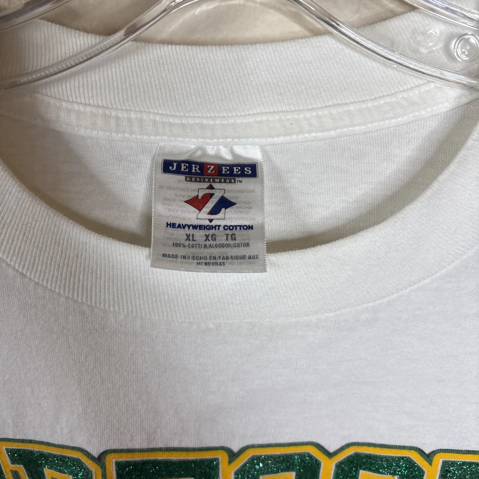 Vintage 2001 Oregon Ducks PAC 10 Champions White Women's Football Shirt - Image 3 of 4