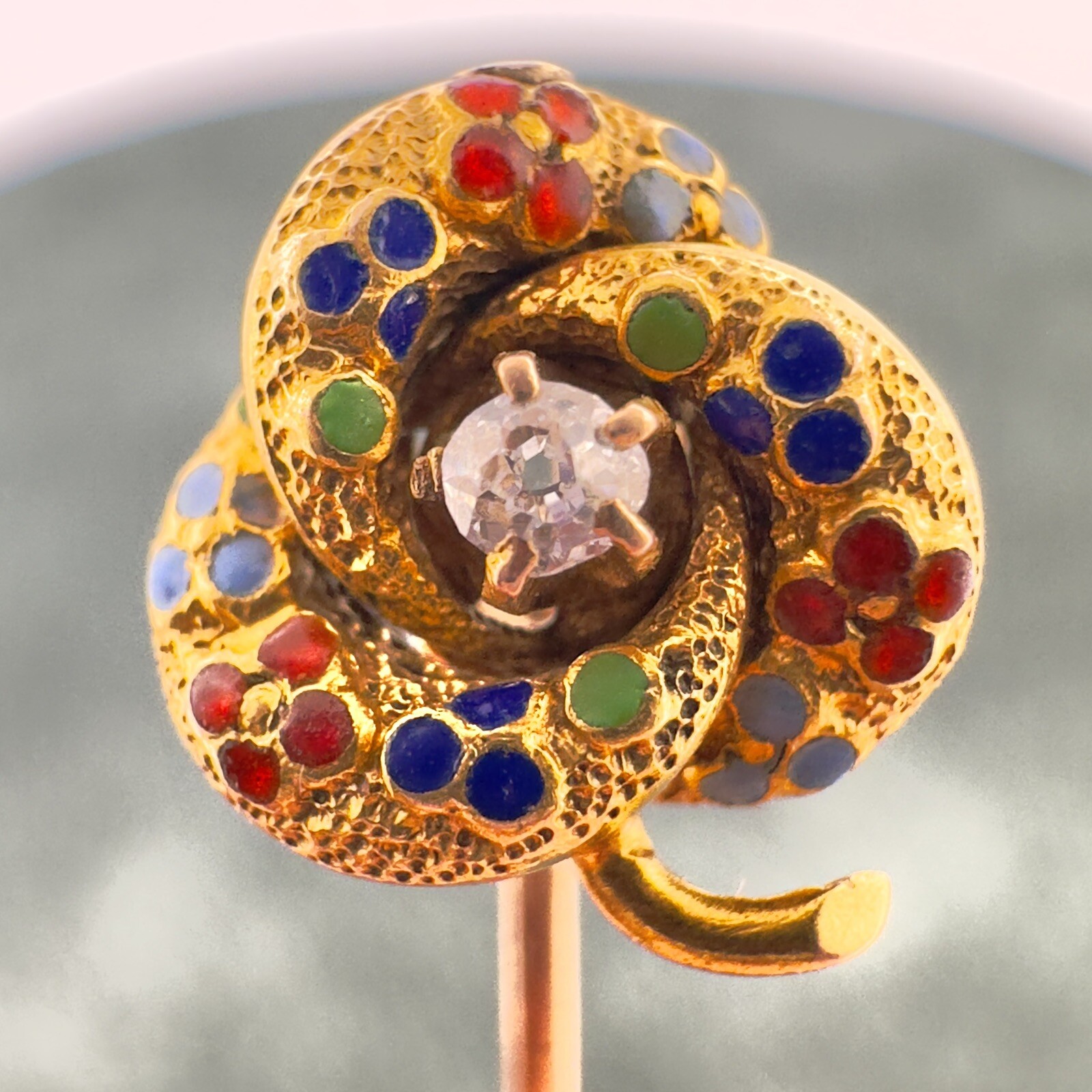 14kt SOLID GOLD Vintage Moghul Enamel Jewels of India Celtic Knot Hat Stick Pin