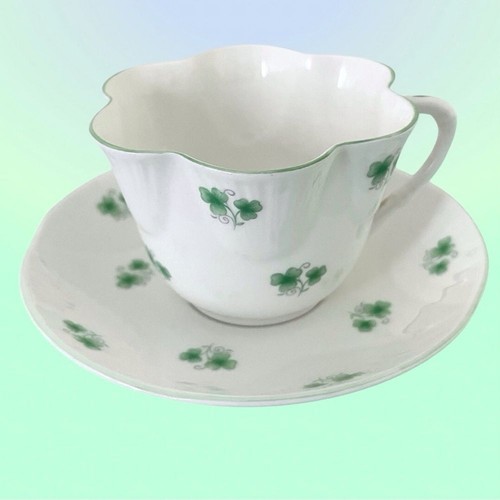 Bone China Shamrock Teacup and Saucer Crown Staffordshire - Picture 2 of 7