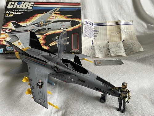 GI Joe X-30 1986 100% Complete w/Slip Stream, Blueprints, Box & PROTECTIVE CASE