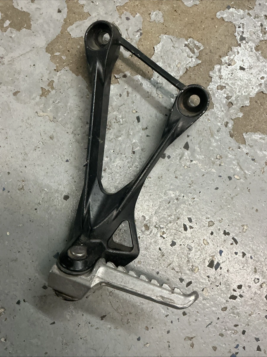 Kawasaki Footrests, Pedals & Pegs for 2006 Kawasaki Ninja ZX6R for